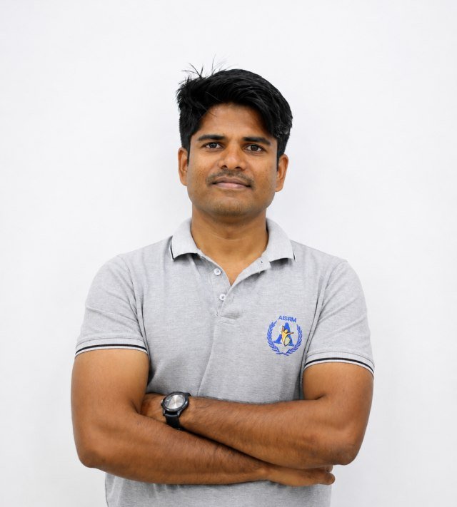 Dr. Sathish Muthu